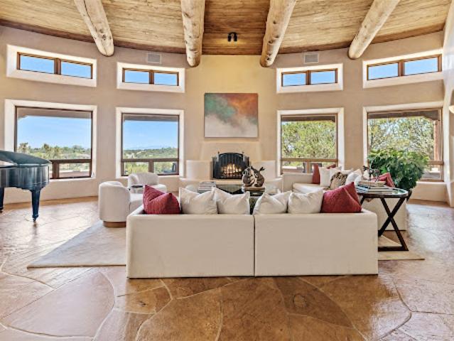 House for sale in Santa Fe, New Mexico