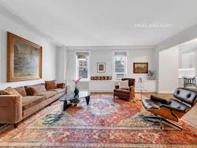 House for sale in New York