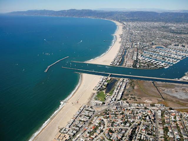 House for sale in Canoga Park, California