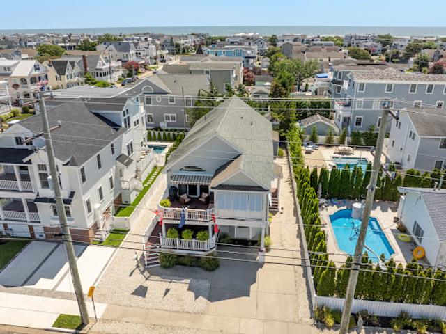 House for sale in Avalon, New Jersey