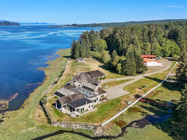 House for sale in Denman Island, British Columbia