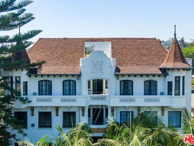 House for sale in Los Angeles, California