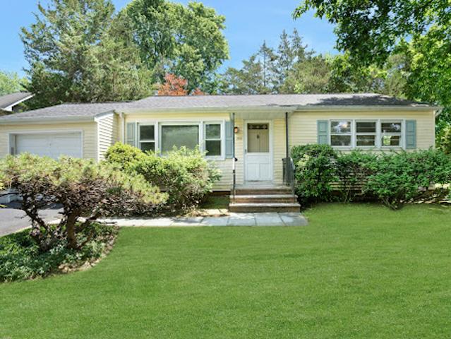 House for sale in New Providence, New Jersey