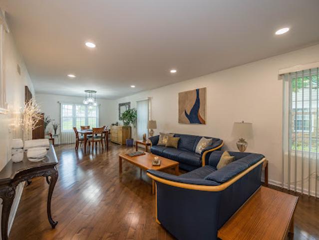 House for sale in Northbrook, Cook County