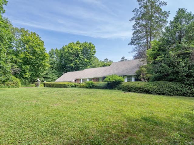 House for sale in Huntington, New York