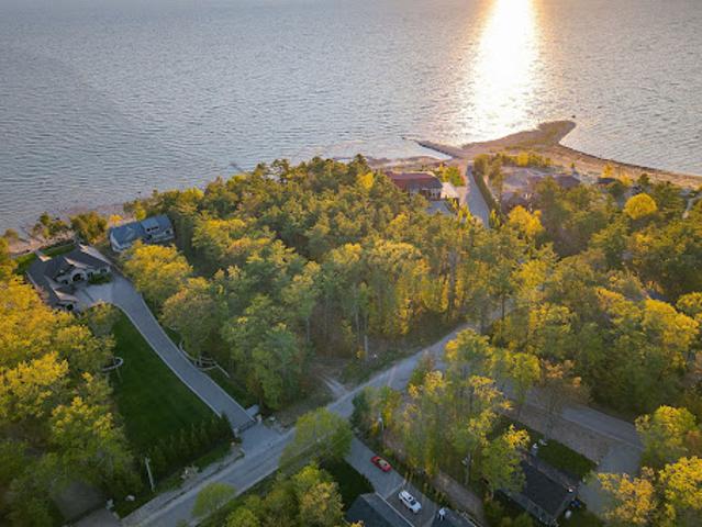 House for sale in Tiny, Ontario