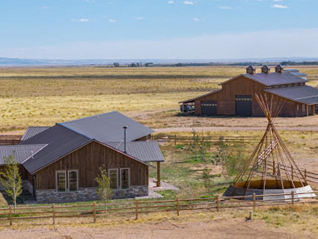 House for sale in Laramie, Albany County