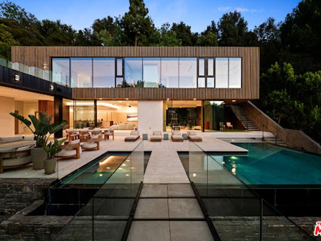House for sale in Beverly Hills, California