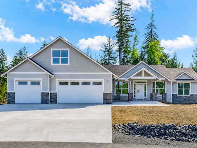 House for sale in Elma, Washington