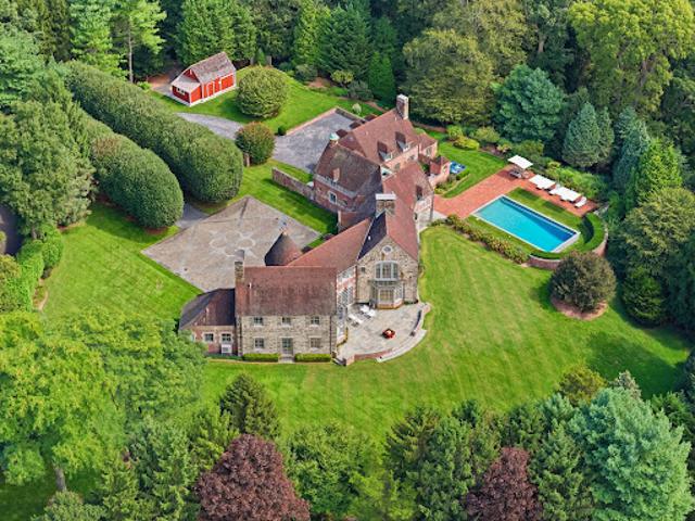 House for sale in Huntington, New York