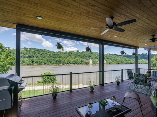 House for sale in Roselawn, Ohio