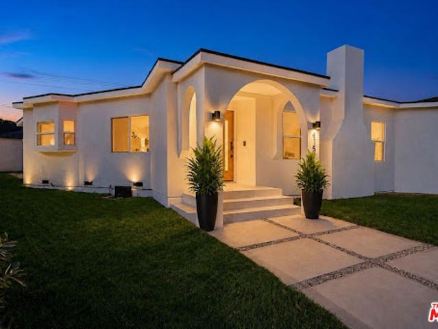 House for sale in Canoga Park, California