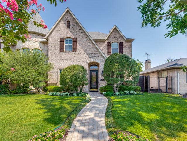 House for sale in Dallas, Texas