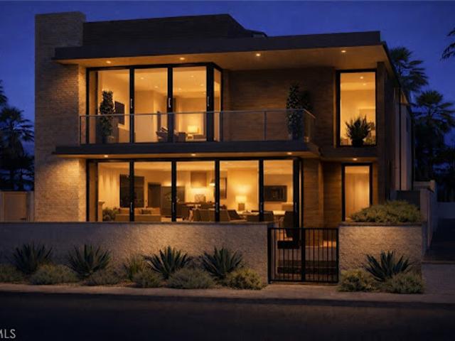 House for sale in Corona Del Mar, California