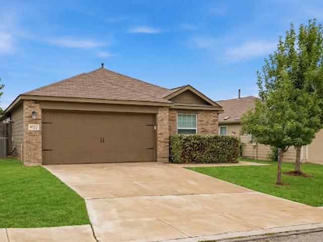 House for sale in Leesville, Texas