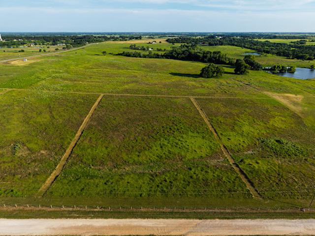 House for sale in Chappell Hill, Texas