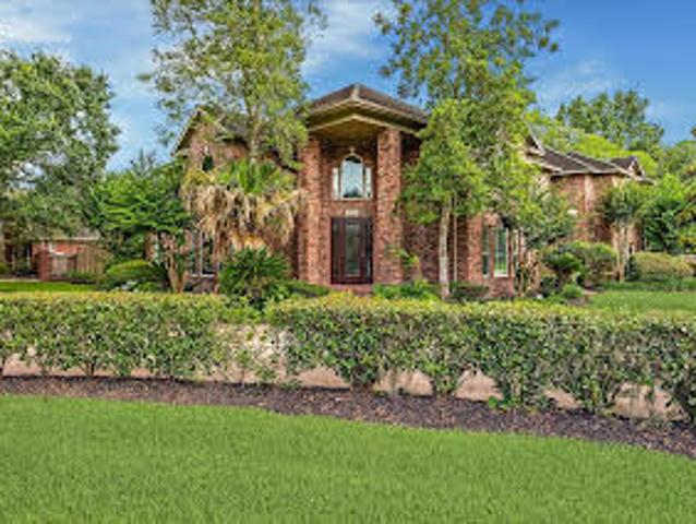House for sale in Friendswood