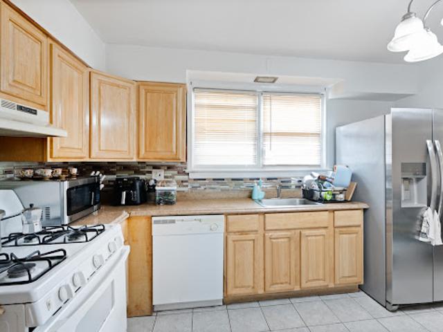 House for sale in Hudson, New Jersey