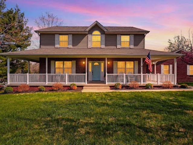 House for sale in Cecilia, Kentucky