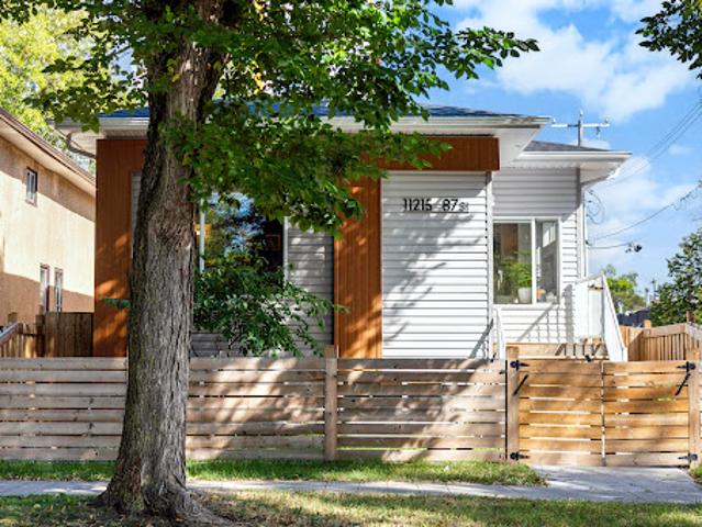 House for sale in Wedgewood, Alberta