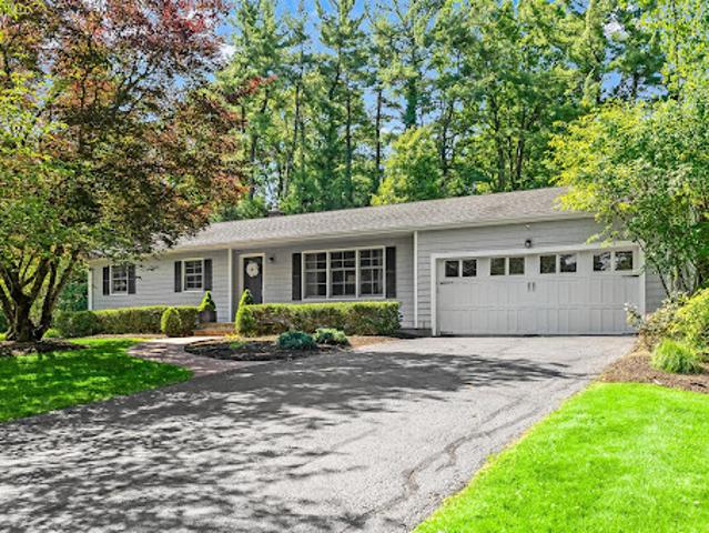 House for sale in Basking Ridge, New Jersey