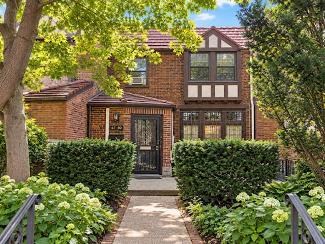 House for sale in Queens, Arverne