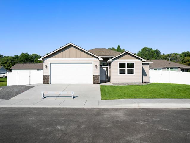 House for sale in Kennewick, Benton County