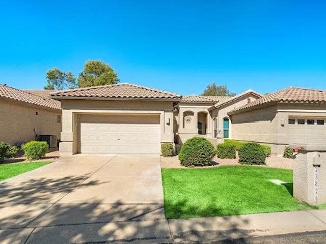 House for sale in Sun Lakes, Maricopa County