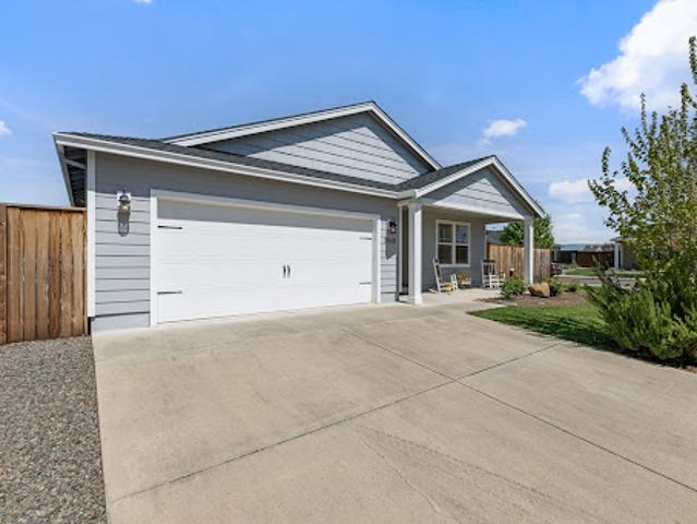 House for sale in Oregonia