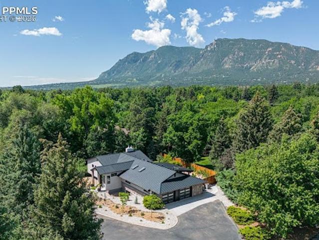 House for sale in Colorado Springs, Colorado