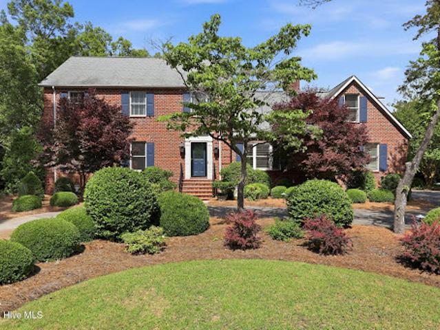 House for sale in New Bern, North Carolina