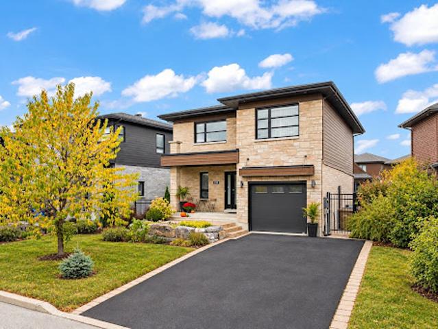 House for sale in La Prairie, Montérégie
