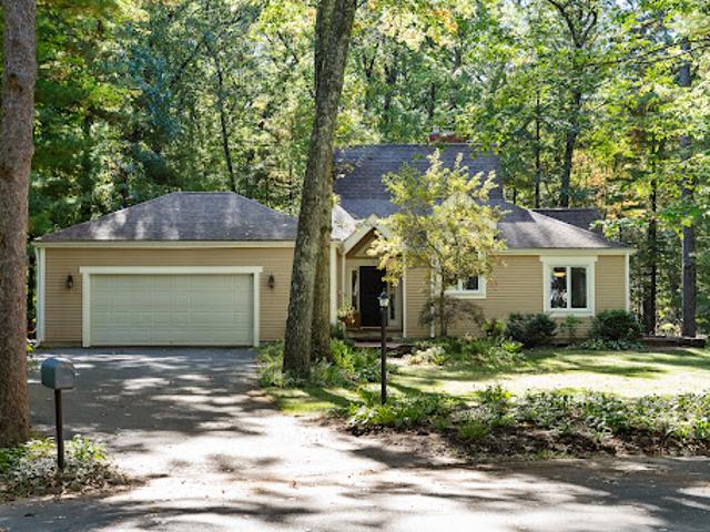 House for sale in Farmington, Capitol Planning Region