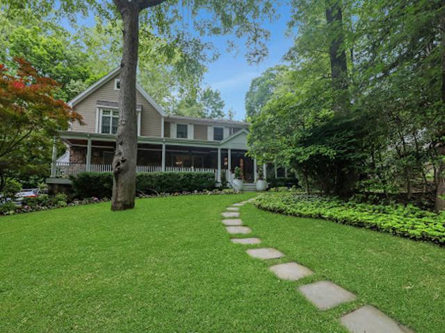 House for sale in Englewood, New Jersey
