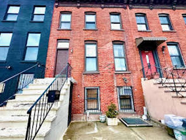 House for sale in Arverne, New York