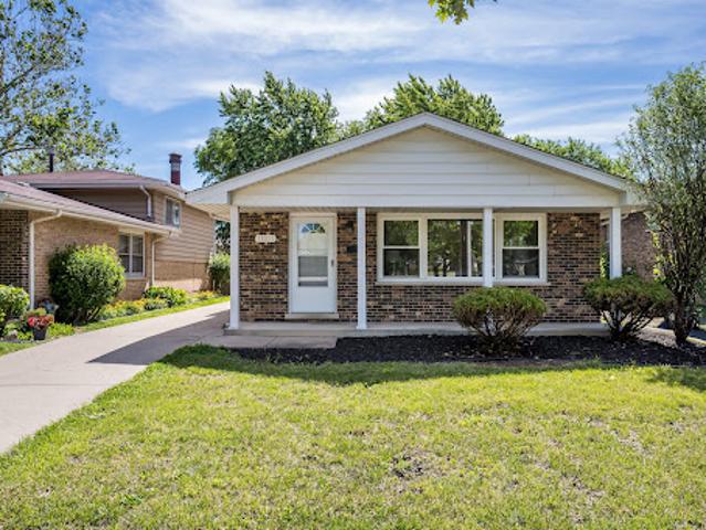 House for sale in Country Club Hills, Illinois