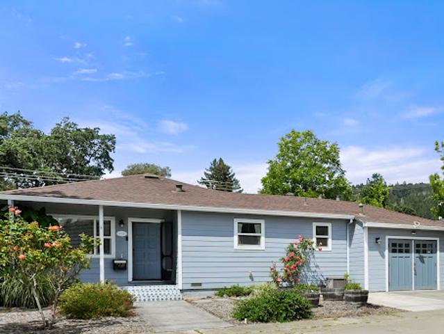 House for sale in Cloverdale, California