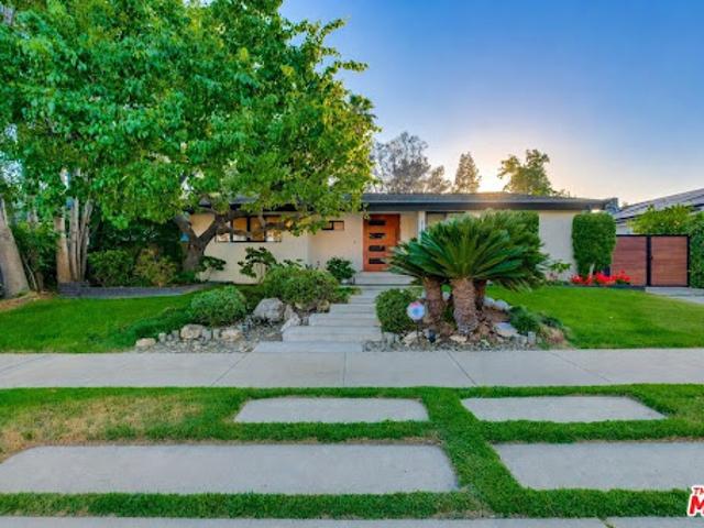 House for sale in Canoga Park, California