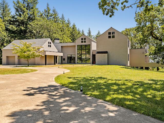 House for sale in Oregonia