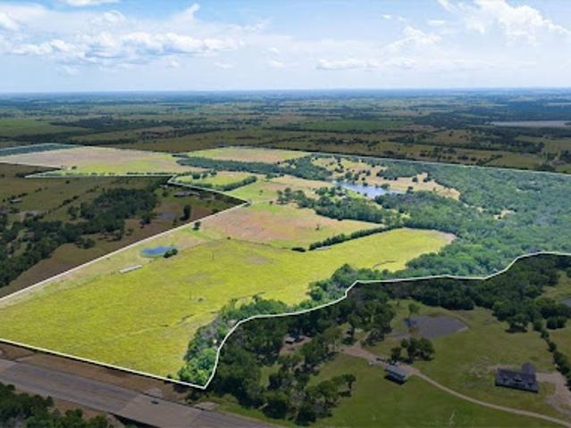 House for sale in Robinson, Texas