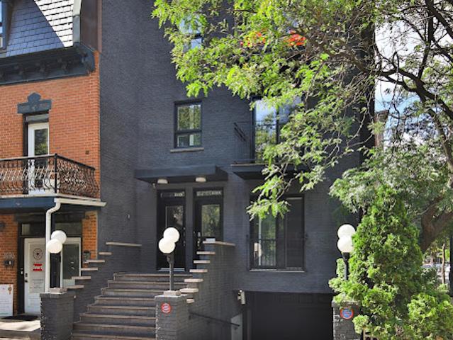 House for sale in Mont-royal