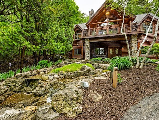 House for sale in Sturgeon Bay, Wisconsin
