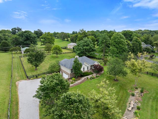 House for sale in Nicholasville, Kentucky
