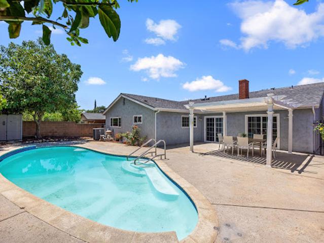 House for sale in Sylmar Neighborhood Council District, Canoga Park