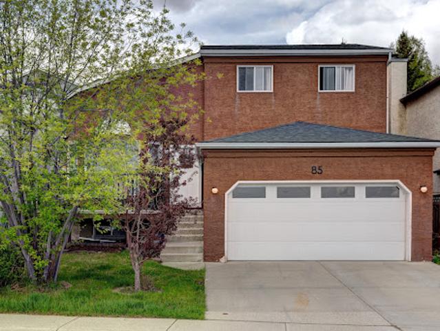 House for sale in Northwest, Alberta