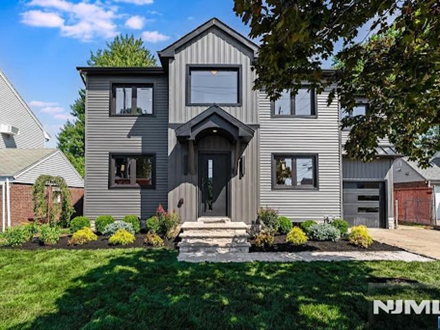 House for sale in Fair Lawn, Bergen County