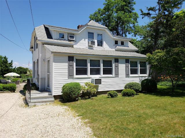 House for sale in Huntington, New York