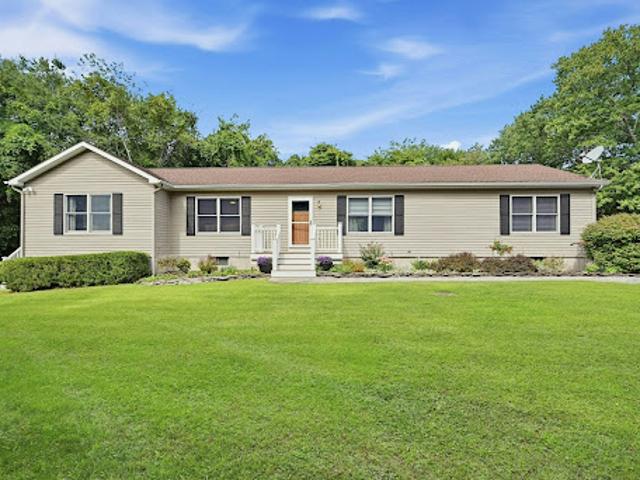 House for sale in Argyle, New York