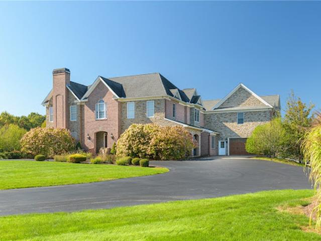 House for sale in Cumberland, Rhode Island