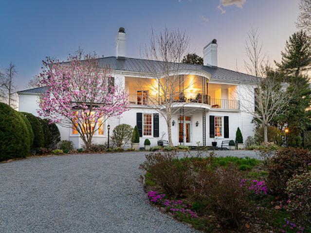 House for sale in East Flat Rock, North Carolina